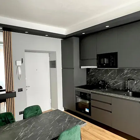 Prestige Duomo - * Como